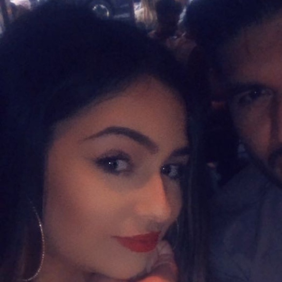 Meet your Posher, Chasity - Picture 1 of 1